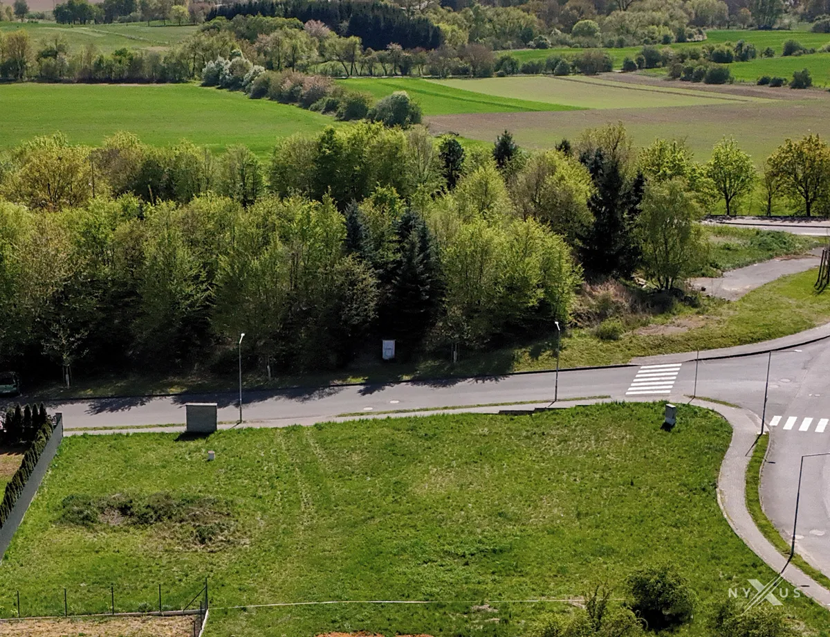 Prodej stavebního pozemku 1329 m²